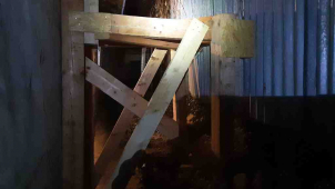 V Olomouci se zřítila část stěny prázdné budovy