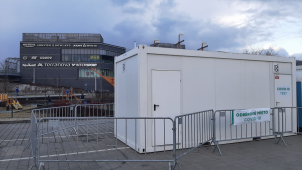 Parkoviště u Šantovky se proměnilo v testovací centrum na covid