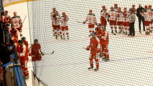 Mora nedohrála, Konrád se zranil, je v pořádku