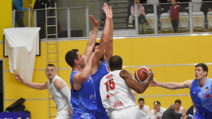 Basketbalisté BK REDSTONE zabrali v Hradci