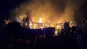 Stovka výjezdů: požáry, záchrana lidí i zvířat, bouračky a vichřice