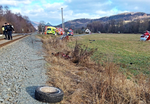 Tragická nehoda: řidič zemřel po srážce s vlakem