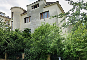 Povede se zvýšením daně napravit chování majitelů domů hrůzy?