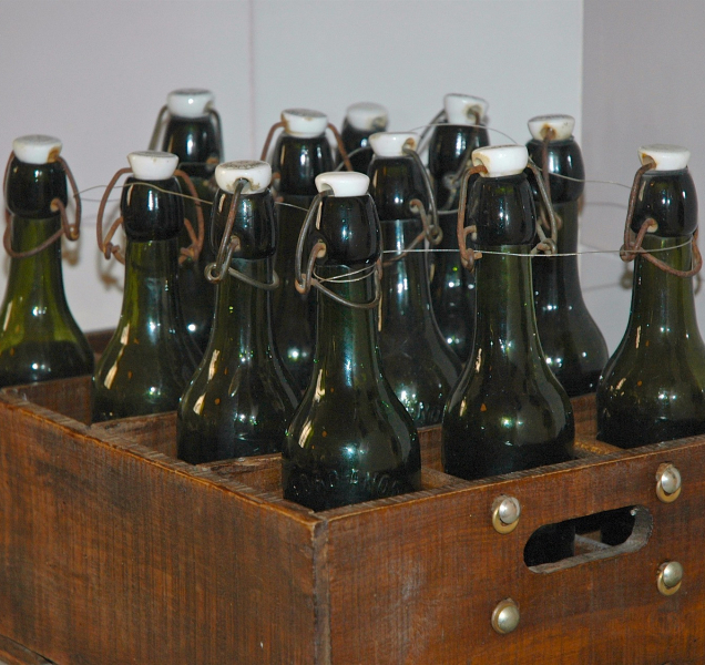 Žena v olomouckém obchoďáku chtěla vrátit ukradenou pivní bednu