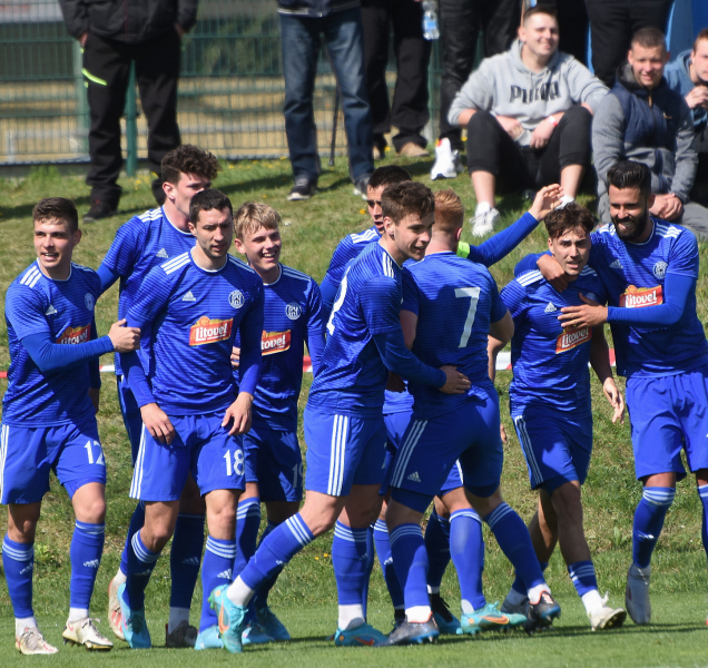 Béčko SK Sigma je po výhře ve Znojmě pevněji v čele