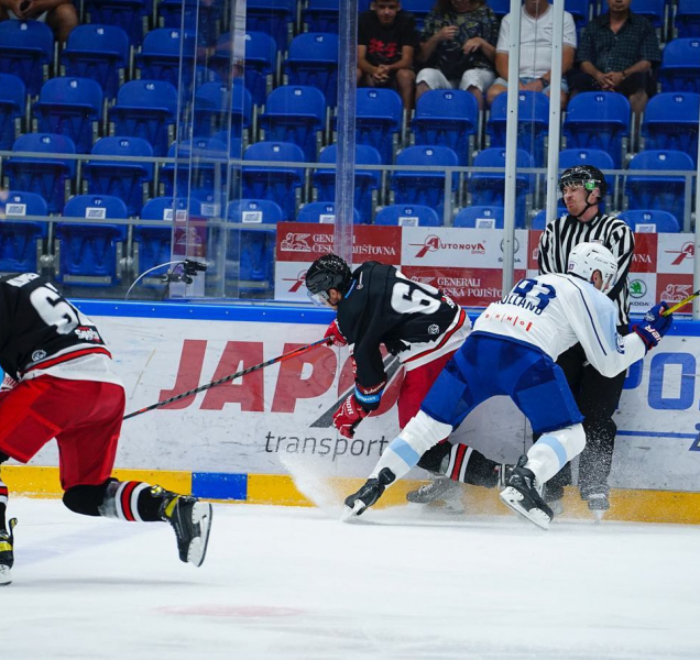 Hokejisté HC Olomouc porazili i Kometu