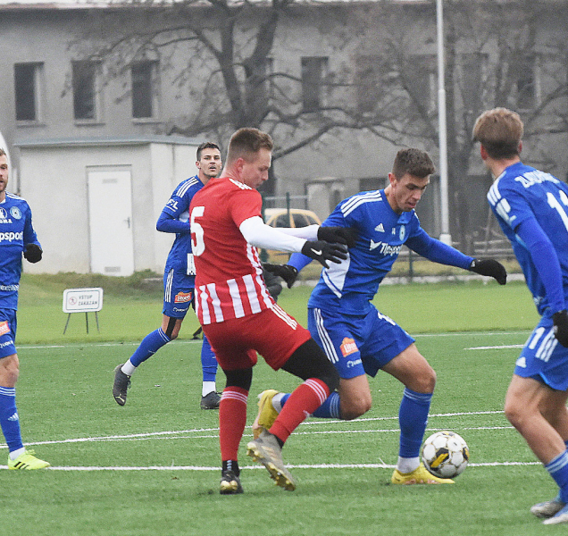 Fotbalisté SK Sigma porazili třetiligové Kvítkovice