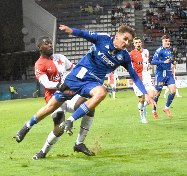 Vede brankář Staněk, Chytil je sedmnáctý