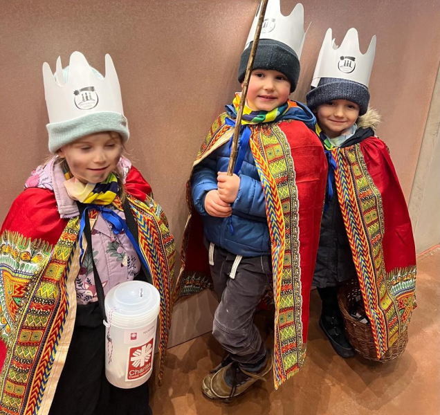 Tříkrálová sbírka: Koledníci vyrážejí po celém Česku