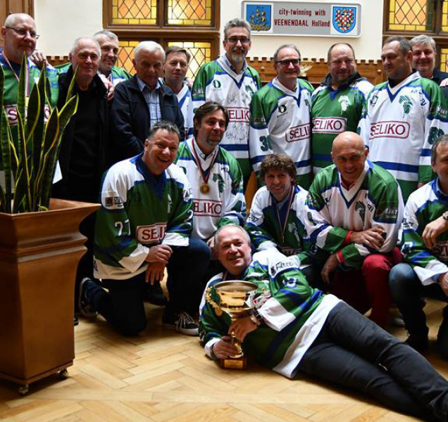 Hokejové mistry z roku 1994 přijal primátor