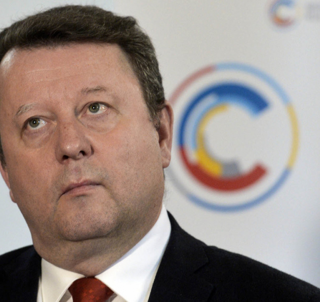 Staněk tlak neustál, dnes oznámil rezignaci