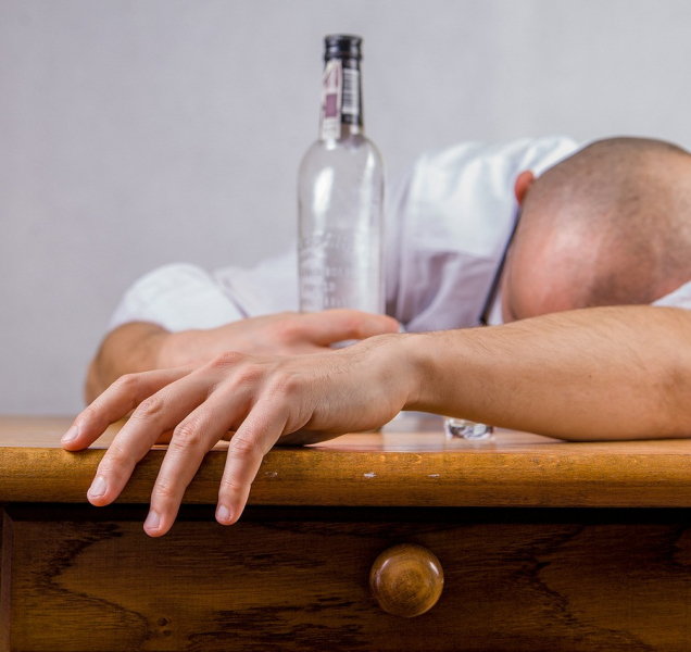 Pitný režim dodržovali pitím alkoholu
