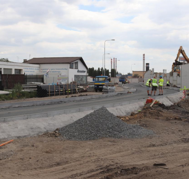 Polní ulice se po měsících otevře, ale jen v jednom směru