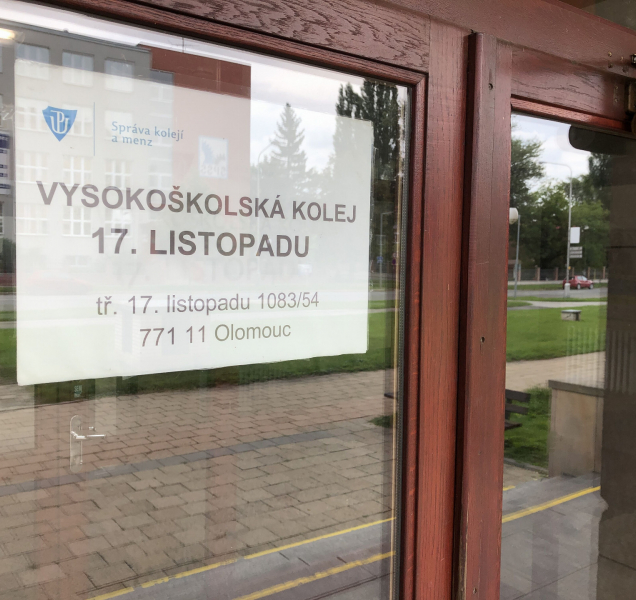 Pozitivním studentům končí karanténa. Testy rozhodnou co dál