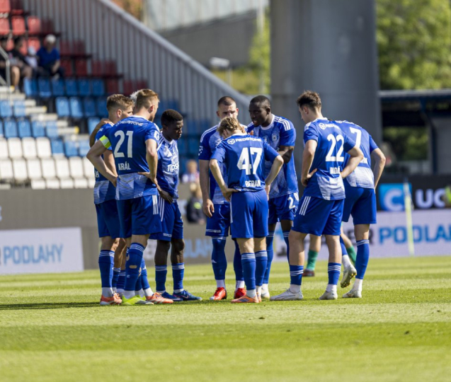 Dolžnikov a Kostadinov do Slovácka, z něj do Sigmy mladší Beran
