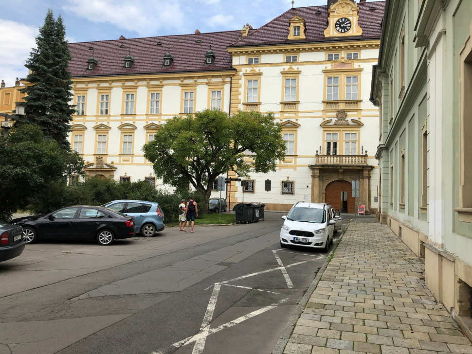 Historie olomouckých staveb: Arcibiskupský palác