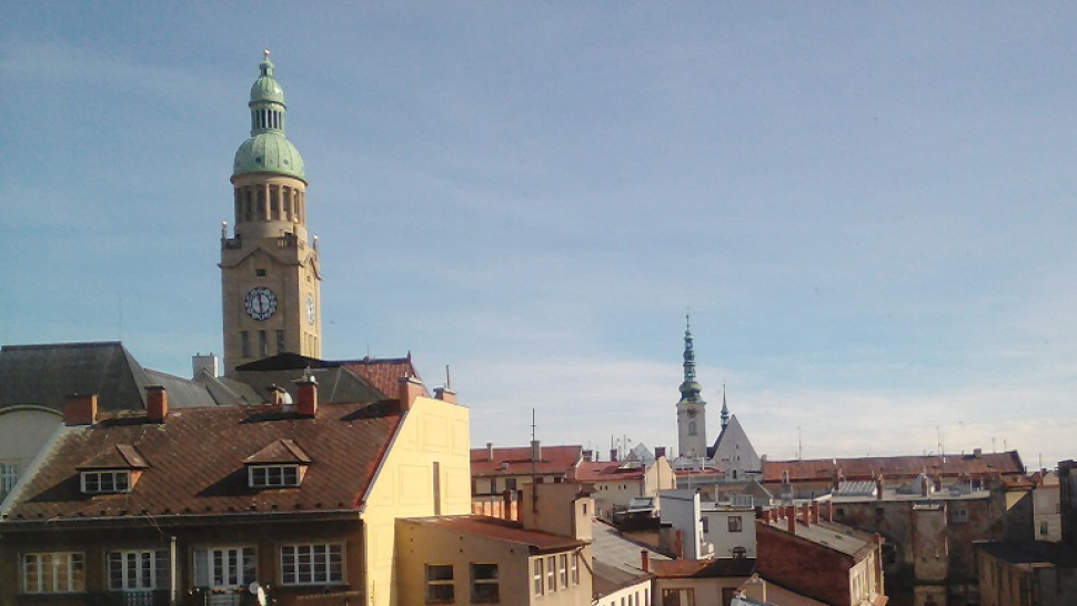 Městská společnost v Prostějově porušuje zákon, radním je to jedno